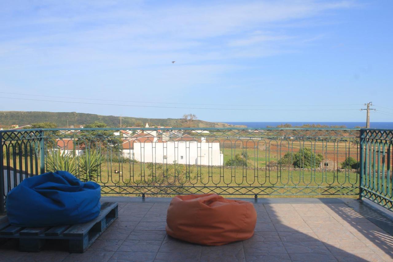 Moradia Da Graca Guesthouse Praia da Vitoria ภายนอก รูปภาพ